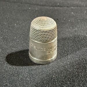Prince William Silver Thimble